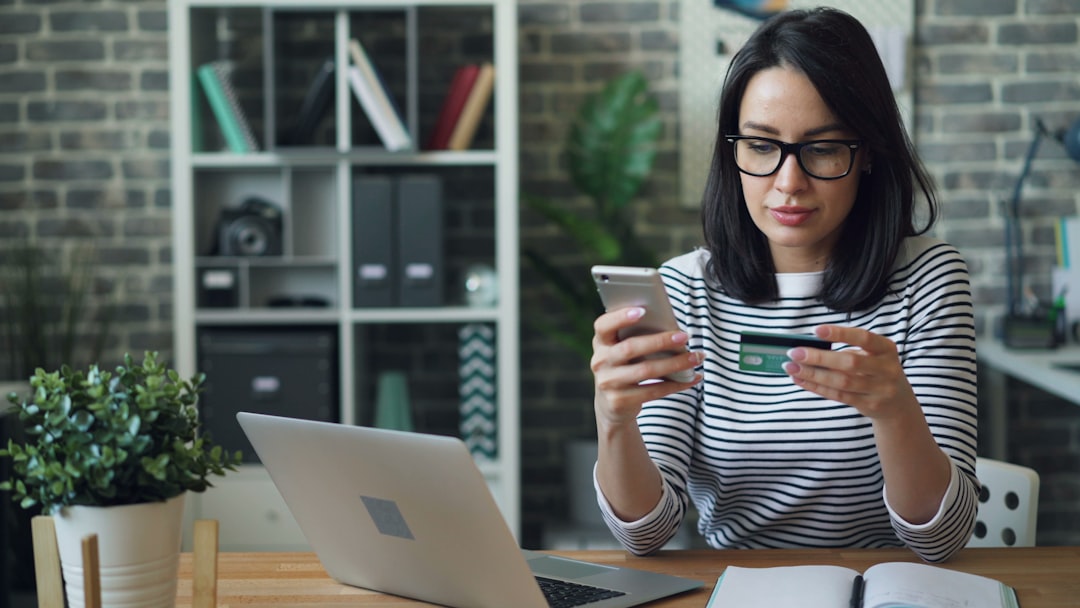 5 Proven Ways to Make Money Online Using AI Tools in 2026